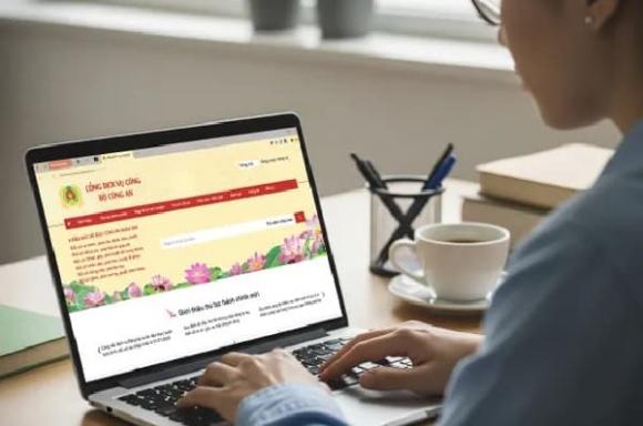  không nhận hồ sơ giấy, thủ tục hành chính online