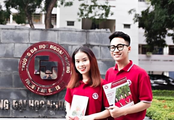 ngành hot, cái nôi hoa hậu, trường đại học danh tiếng, Đại học Ngoại thương, Harvard Chùa Láng