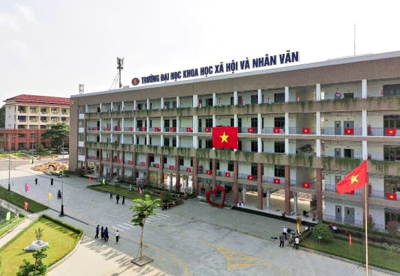 ngành hot, cái nôi hoa hậu, trường đại học danh tiếng, Đại học Ngoại thương, Harvard Chùa Láng