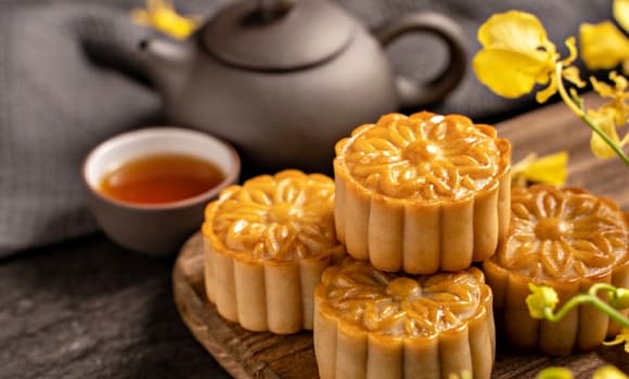 Tết Trung thu, phá cỗ, bánh nướng, bánh dẻo, mâm ngũ quả