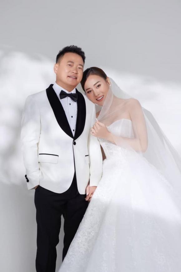 diễn viên Phương Oanh, Shark Bình, sao Việt