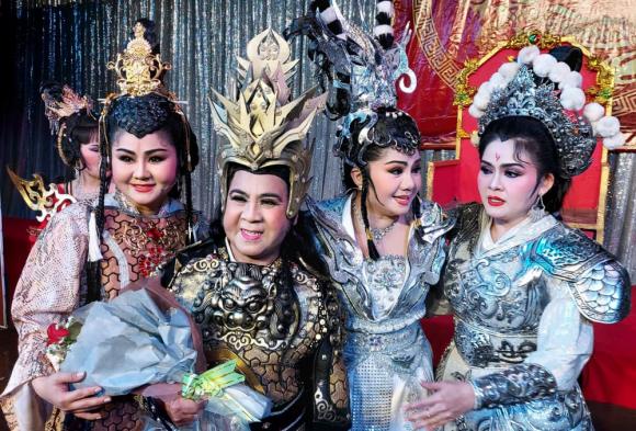 nghệ sĩ Bạch Long, sao Việt