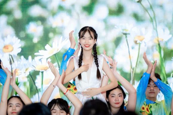 Ươm mầm nụ cười, PGS.TS - Nhà văn Nguyễn Thế Kỷ, CHAGEE Việt Nam