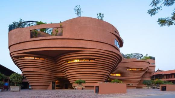 bảo tàng gốm bát tràng 13 công trình kiến trúc đẹp nhất thế giới, Bảo tàng gốm Bát Tràng