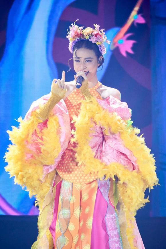 Sao Việt 8/10, tin sao việt mới nhất