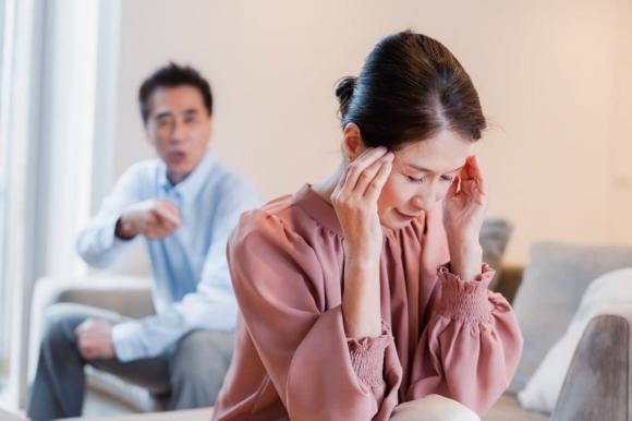 hiệu ứng đá mèo, cách giải quyết khi vợ chồng thường xuyên cãi vã