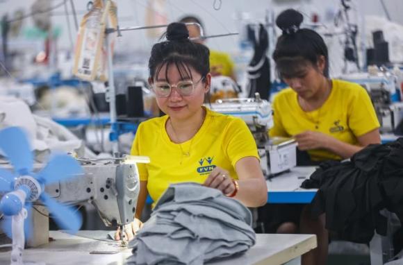 Lương tối thiểu, tăng lương, kiến thức