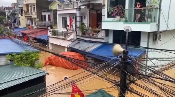 Thái Nguyên, trôi xe ô tô, bọc bạt cho xe ô tô