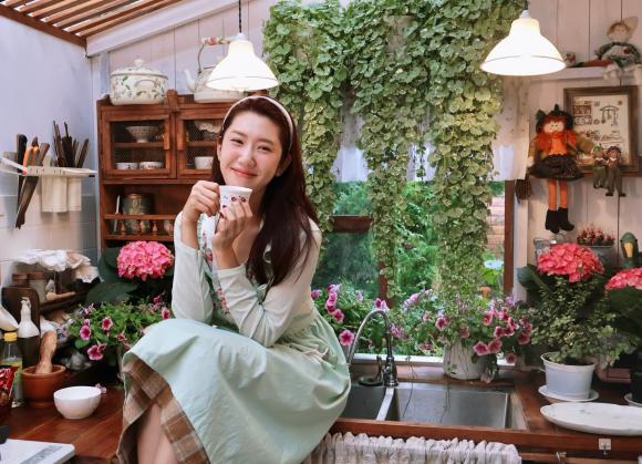 Sao Việt 9/10, tin sao việt mới nhất