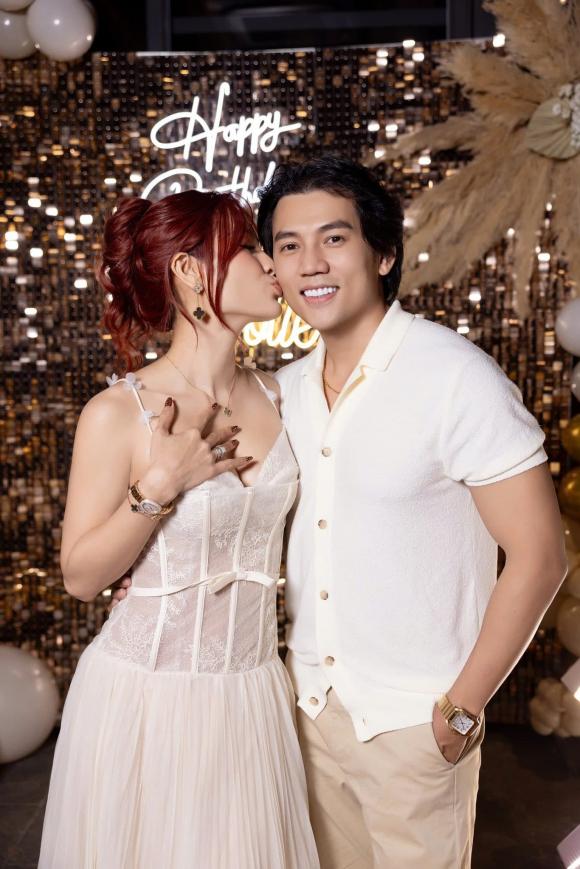 Sao Việt 9/10, tin sao việt mới nhất