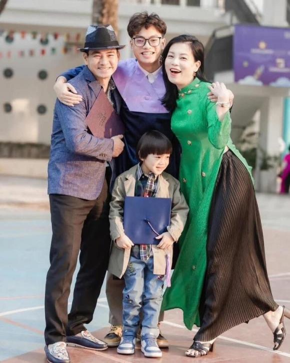 Con trai xuân bắc, con trai xuân bắc khoe bạn gái