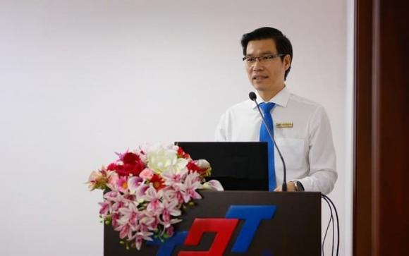  giáo sư, phó giáo sư, hiệu trưởng