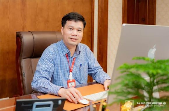  giáo sư, phó giáo sư, hiệu trưởng