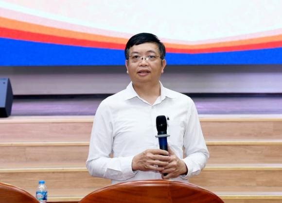  giáo sư, phó giáo sư, hiệu trưởng