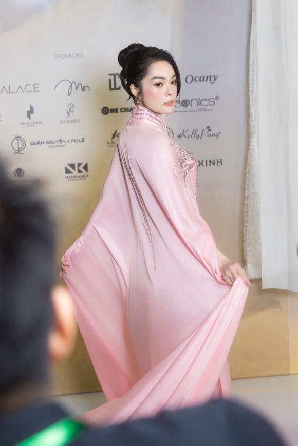 Sao Việt 13/10, tin sao việt mới nhất