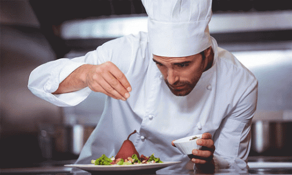 Nghề không cần bằng đại học, Nghề sửa chữa điện thoại, máy tính
