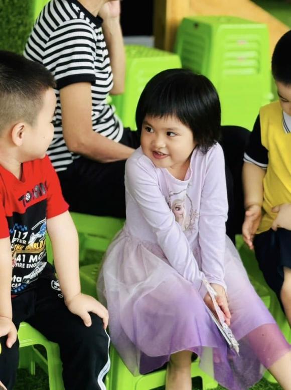 Sao Việt 14/10, tin sao việt mới nhất