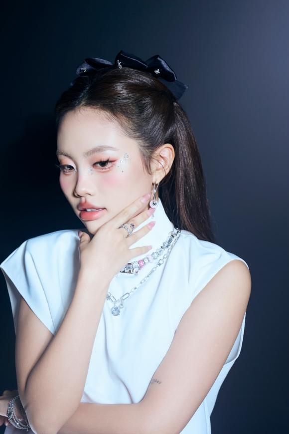 Sao Việt 14/10, tin sao việt mới nhất