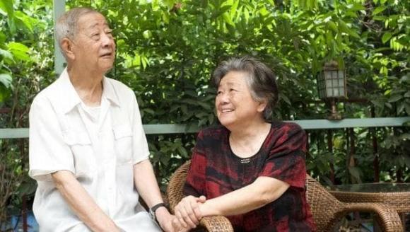 Ngừng chu cấp tiền hàng tháng cho bố mẹ, tâm sự