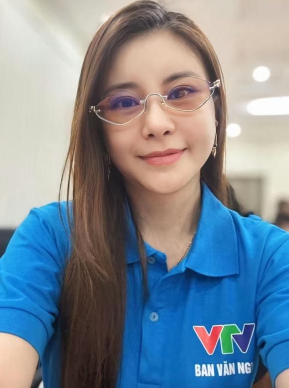 NSƯT Kim Oanh, sao Việt