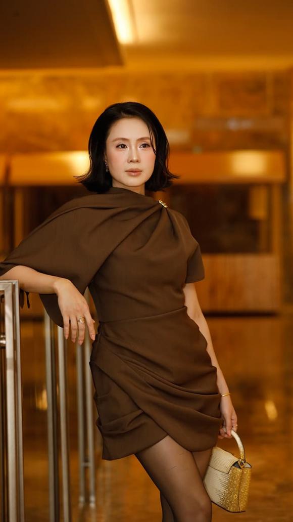 Hồng diễm, mạnh trường, lằn ranh