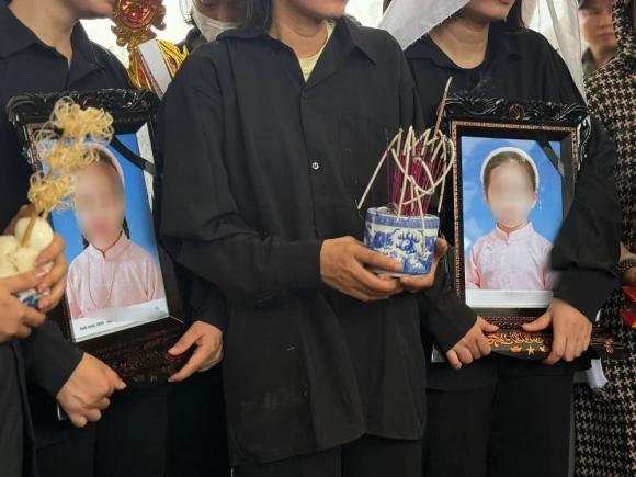 Vụ nghi bố ôm 2 con gái nhảy sông