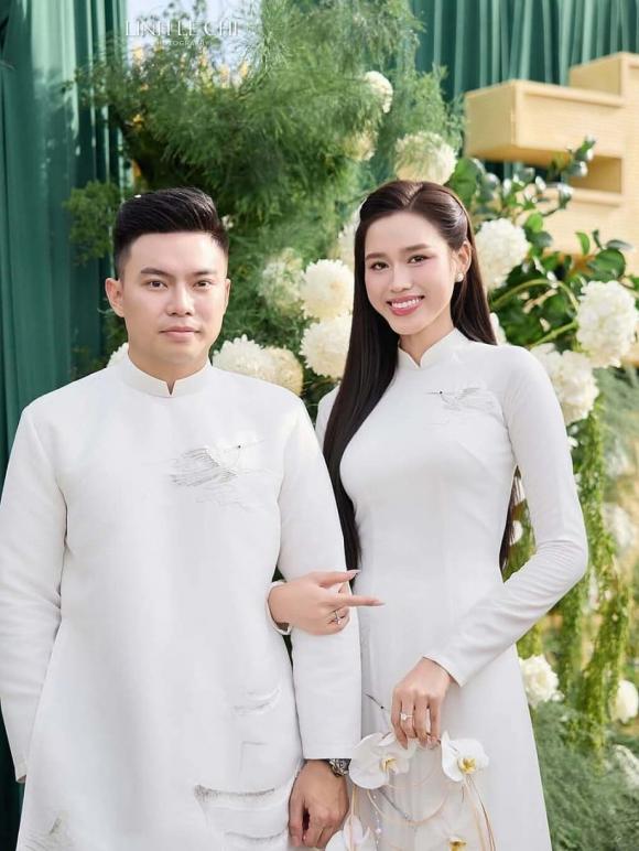 Sao Việt 17/10, tin sao việt mới nhất