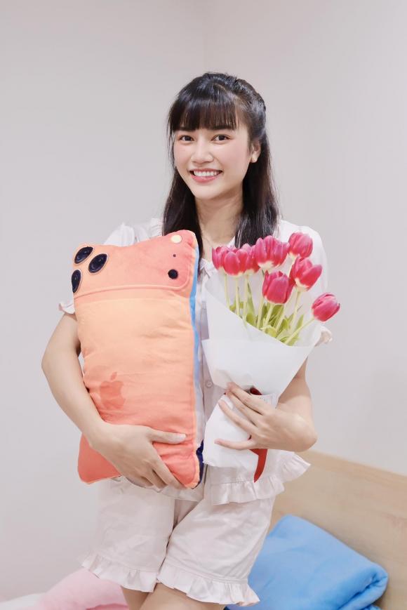 Sao Việt 17/10, tin sao việt mới nhất