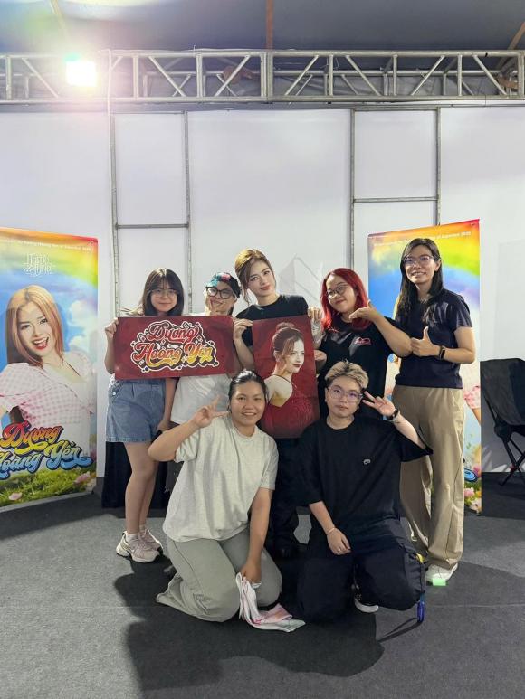 Sao Việt 17/10, tin sao việt mới nhất