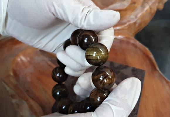 gỗ âm trầm, gỗ quý hiếm, Đông phương thần mộc