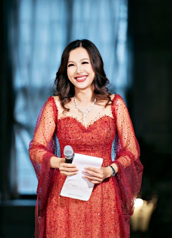 Hoa hậu giàu nhất Việt Nam, hoa hậu Ngô Mỹ Uyên