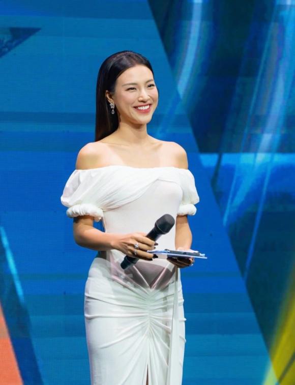 Sao Việt 19/10, tin sao việt mới nhất
