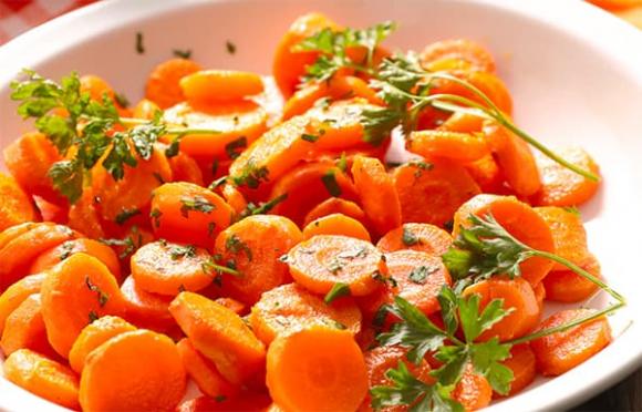 Loại củ chứa nhiều vi nhựa nhất, cà rốt, sức khỏe