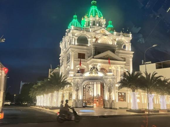 Ngân Collagen 0 Ngân Collagen, dinh thự 500 tỉ đồng