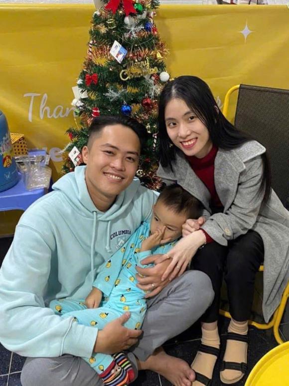 Nụ hôn từ biệt nghẹn ngào của người mẹ và con trai, kiến thức