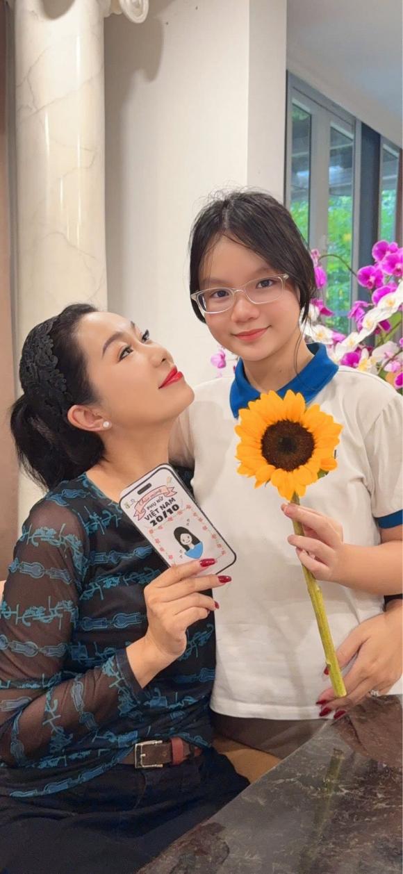 Sao Việt 21/10, tin sao việt mới nhất