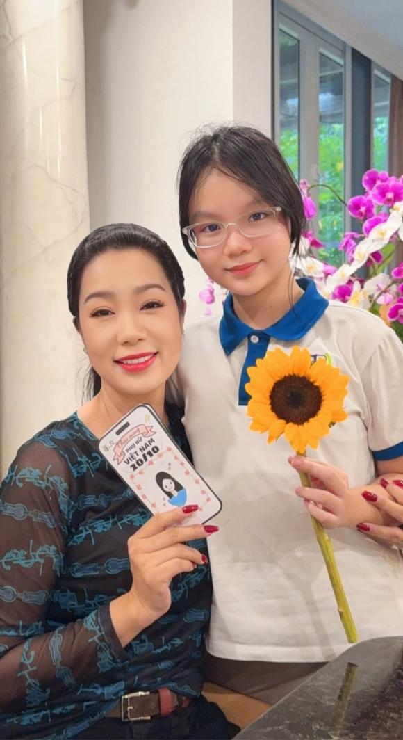 Sao Việt 21/10, tin sao việt mới nhất