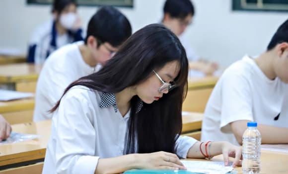 tốt nghiệp THCS, sách giáo khoa, bỏ bằng tốt nghiệp THCS