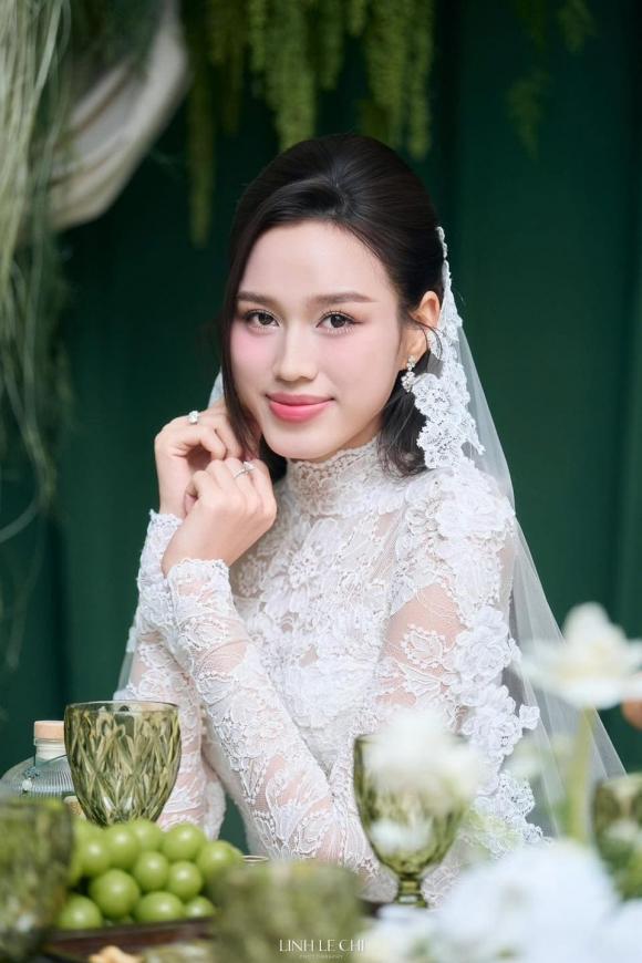Sao Việt 22/10, tin sao việt mới nhất
