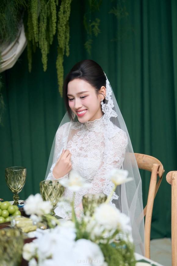 Hoa hậu Đỗ Hà, Đỗ Thị Hà, Viết Vương, sao Việt