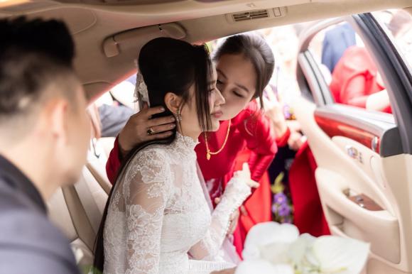 Hoa hậu Đỗ Hà, Đỗ Thị Hà, Viết Vương, sao Việt