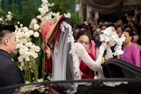 Hoa hậu Đỗ Hà, Đỗ Thị Hà, Viết Vương, sao Việt