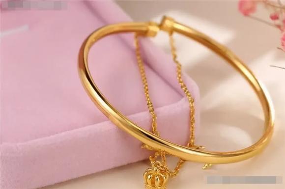 mua-vang (1).jpg 1 mua vàng