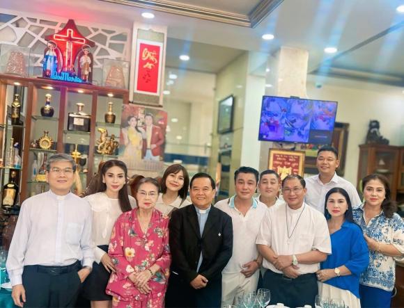 sao 24/10/25 0 Sao Việt 24/10, tin sao việt mới nhất