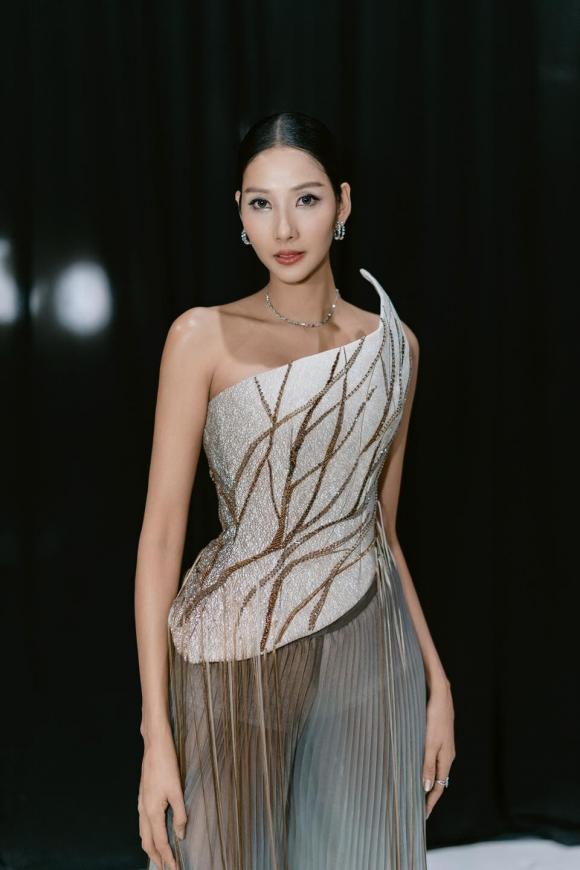 Sao Việt 23/10, tin sao việt mới nhất
