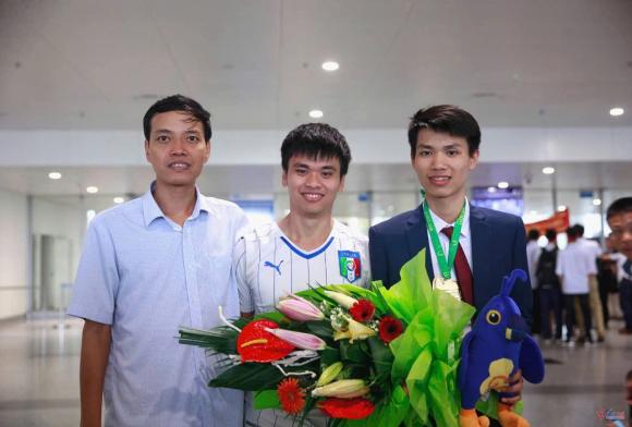 trường THPT hàng đầu của miền Trung 3 trường chuyên săn Huy chương Vàng Olympic, trường THPT hàng đầu của miền Trung