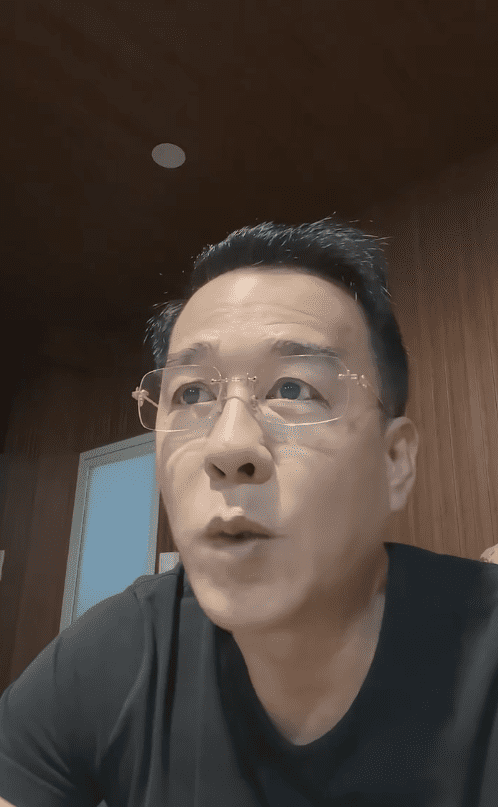 22vua-ca-koi22-thang-ngo-chia-se-chuyen-lay-vo-moi-hau-chia-tay-ha-thanh-xuan-1-ngoisaovn-w498-h807 3 Vua cá Koi, Thắng Ngô, Hà Thanh Xuân, sao Việt