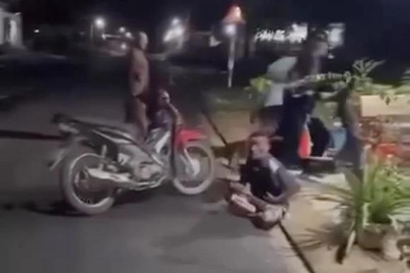 chém người bị thương, chém người vì mâu thuẫn tình cảm