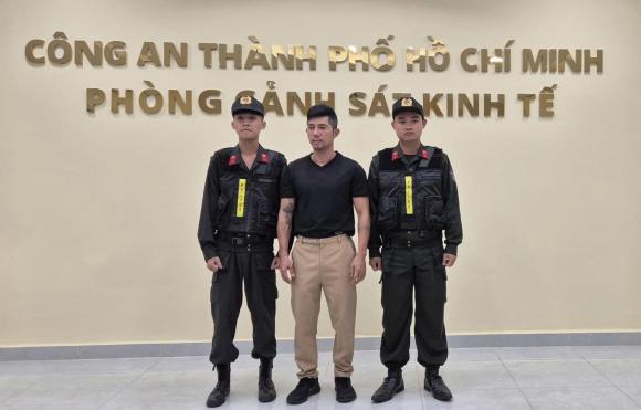 nguoi-moi-gioi-ngan-98-va-luong-bang-quang-22chay-an22-la-ai-2-ngoisaovn-w1360-h870 1 Lương Bằng Quang, Ngân 98, sao Việt