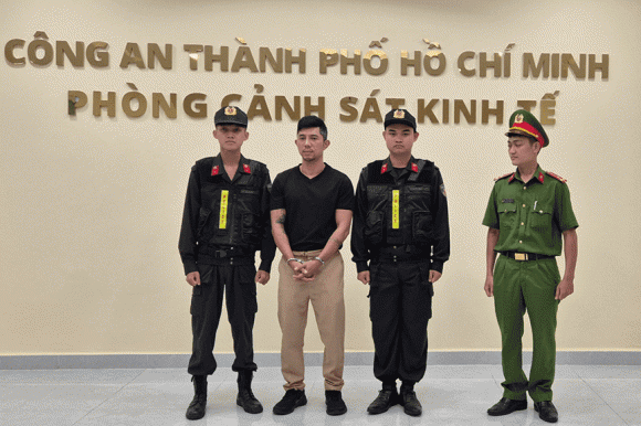 cu-lua-dam-mui-22tam-li-chien22-cua-ngan-98-va-luong-bang-quang-voi-cong-chung-8-ngoisaovn-w865-h577 1 Lương Bằng Quang, Ngân 98, sao Việt